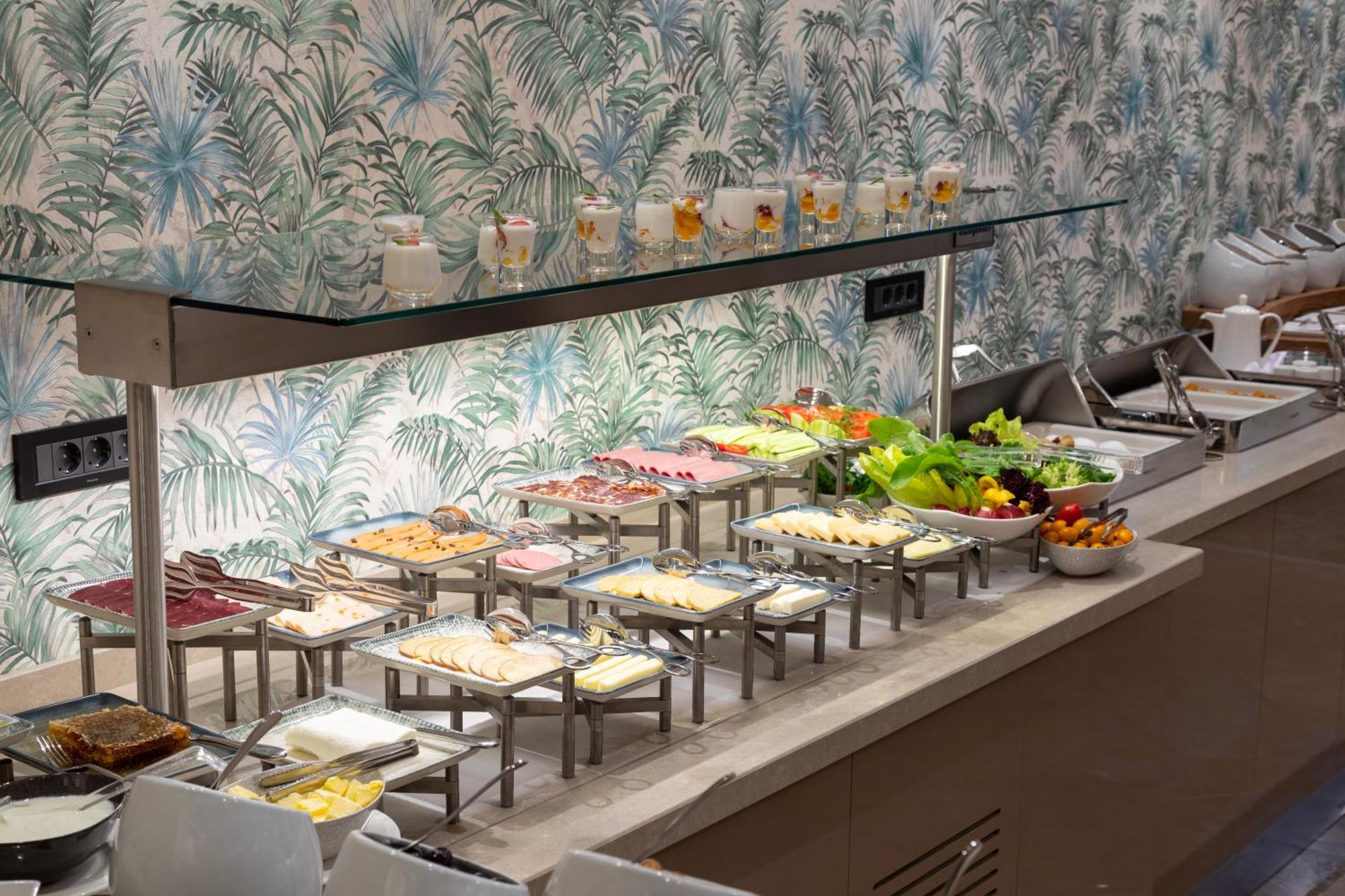 Hallmark Hotel & Spa Provincia di Istanbul Esterno foto